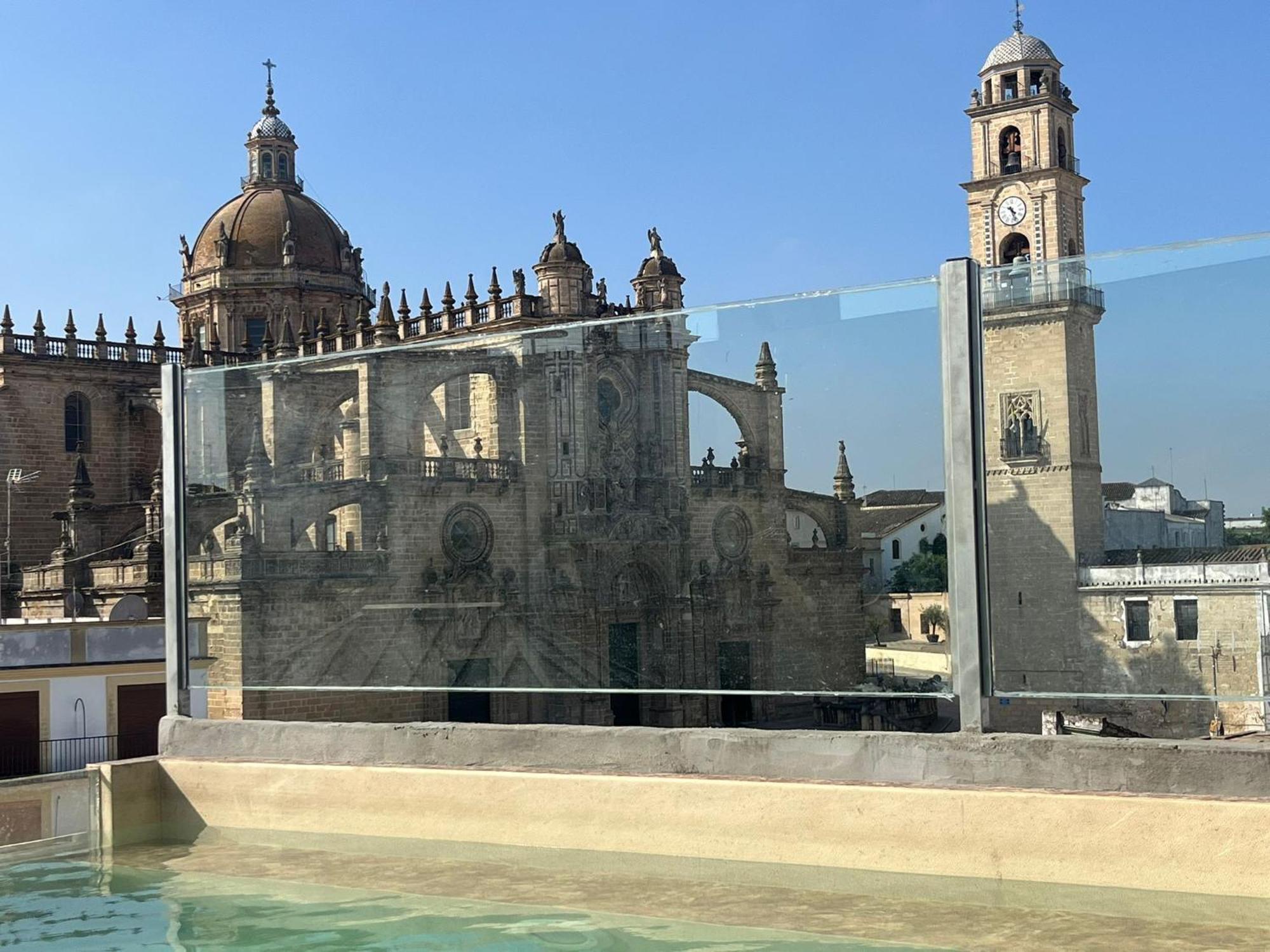 Catedral Suites Jerez Jerez de la Frontera Eksteriør billede